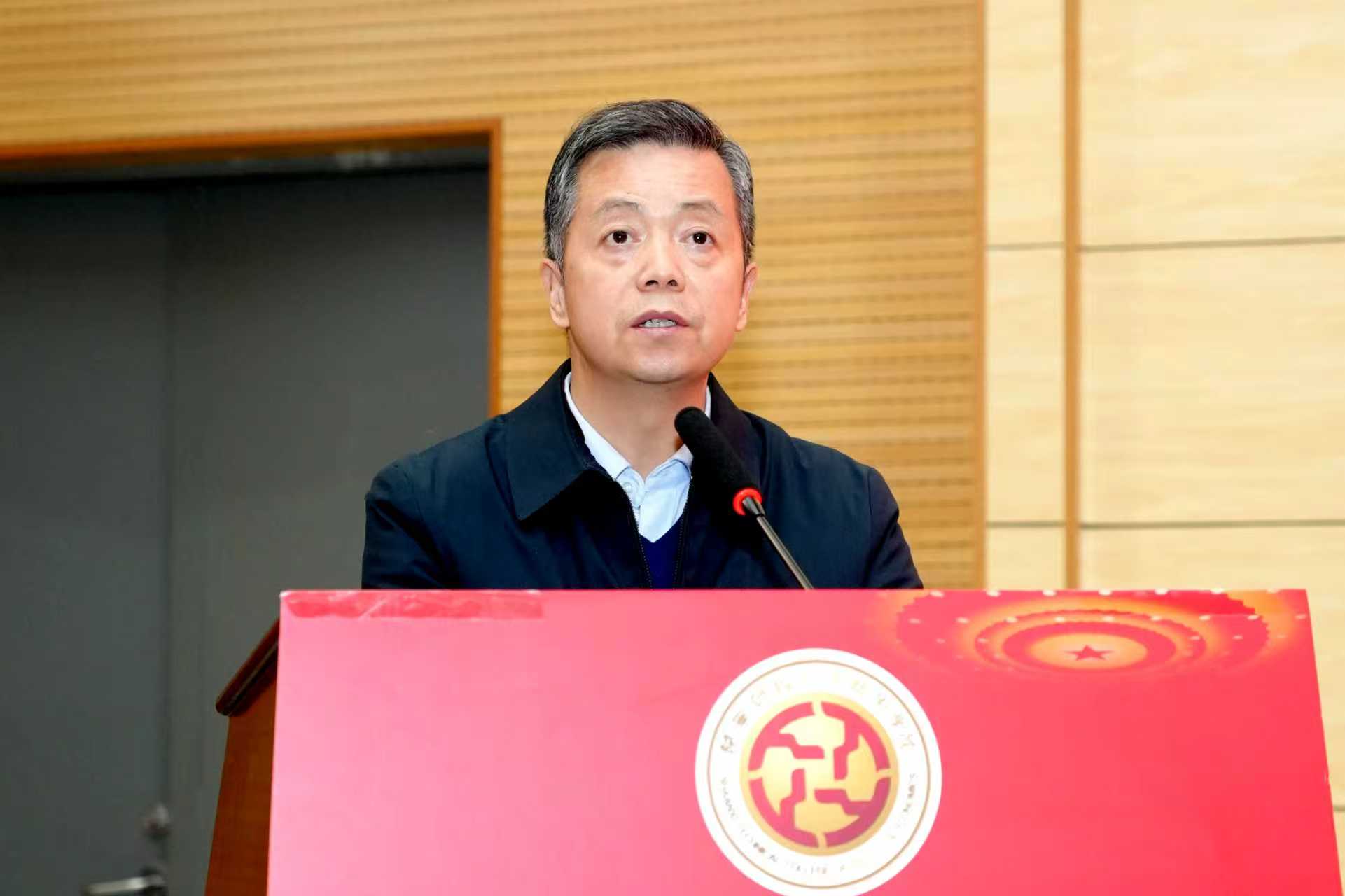 校党委副书记朱华斌讲话 校党委副书记朱华斌讲话