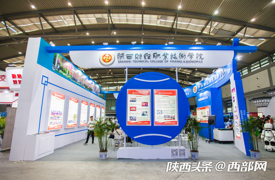 正在上传... bbb358d34128ce0a8099e563f6065255.png