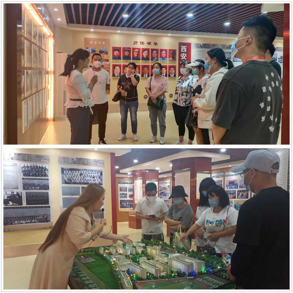 校史馆参观现场