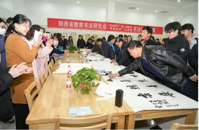 “芳林新叶”与“蕙墨集萃”书法双展现场