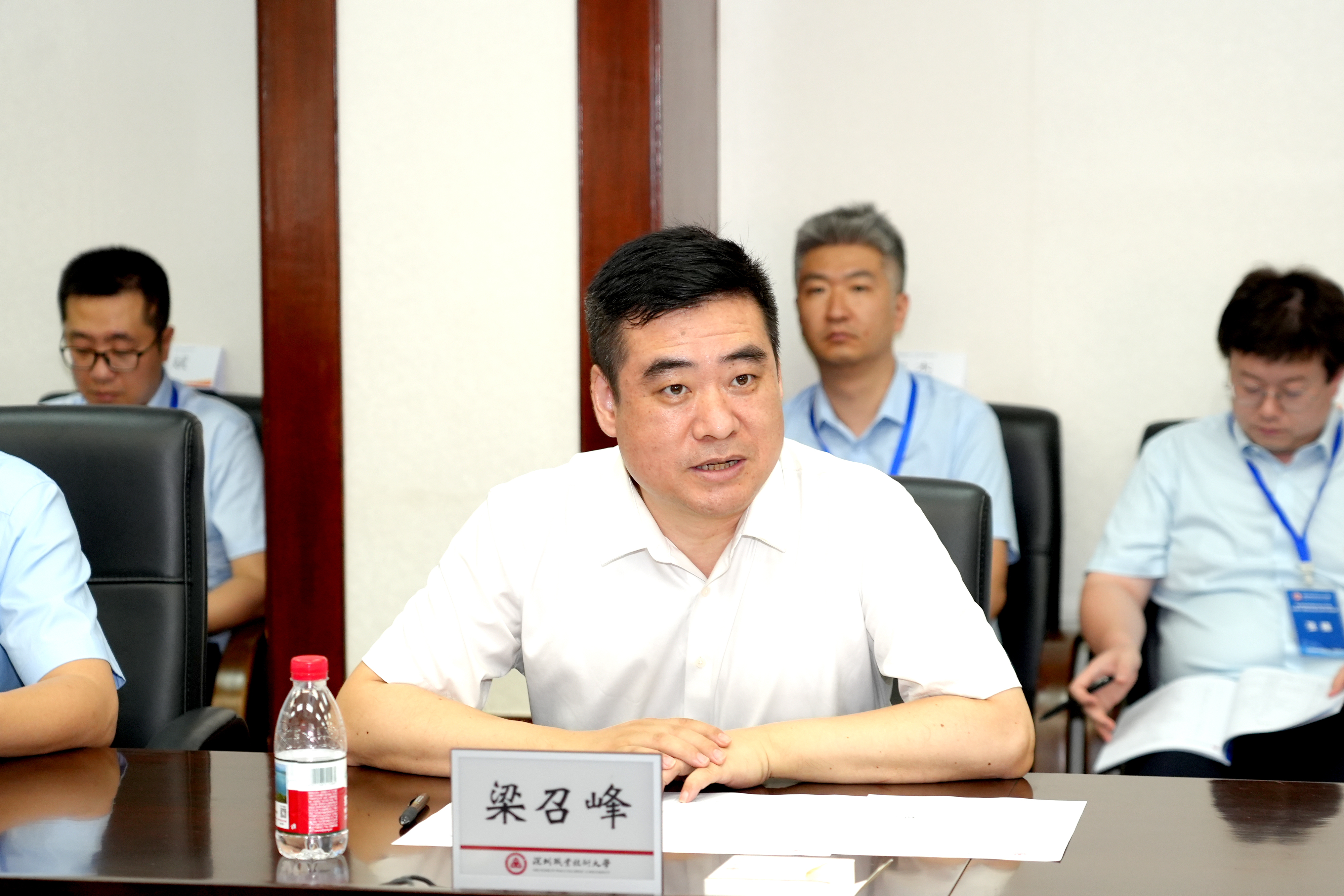深圳职业技术大学副校长梁召峰致欢迎辞 深圳职业技术大学副校长梁召峰致欢迎辞