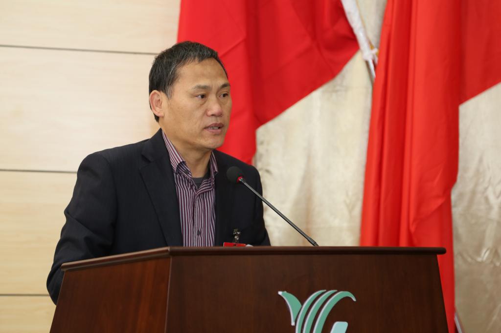 刘晓玉作《学院进一步落实追赶超越要求实施方案》的说明